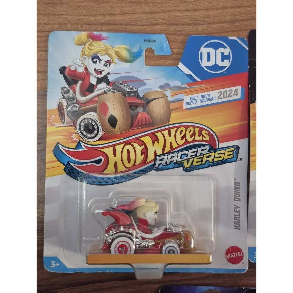 3 Hot Wheels 2024 Racers Verse Cars Star Trek, DC, Stars Wars s33